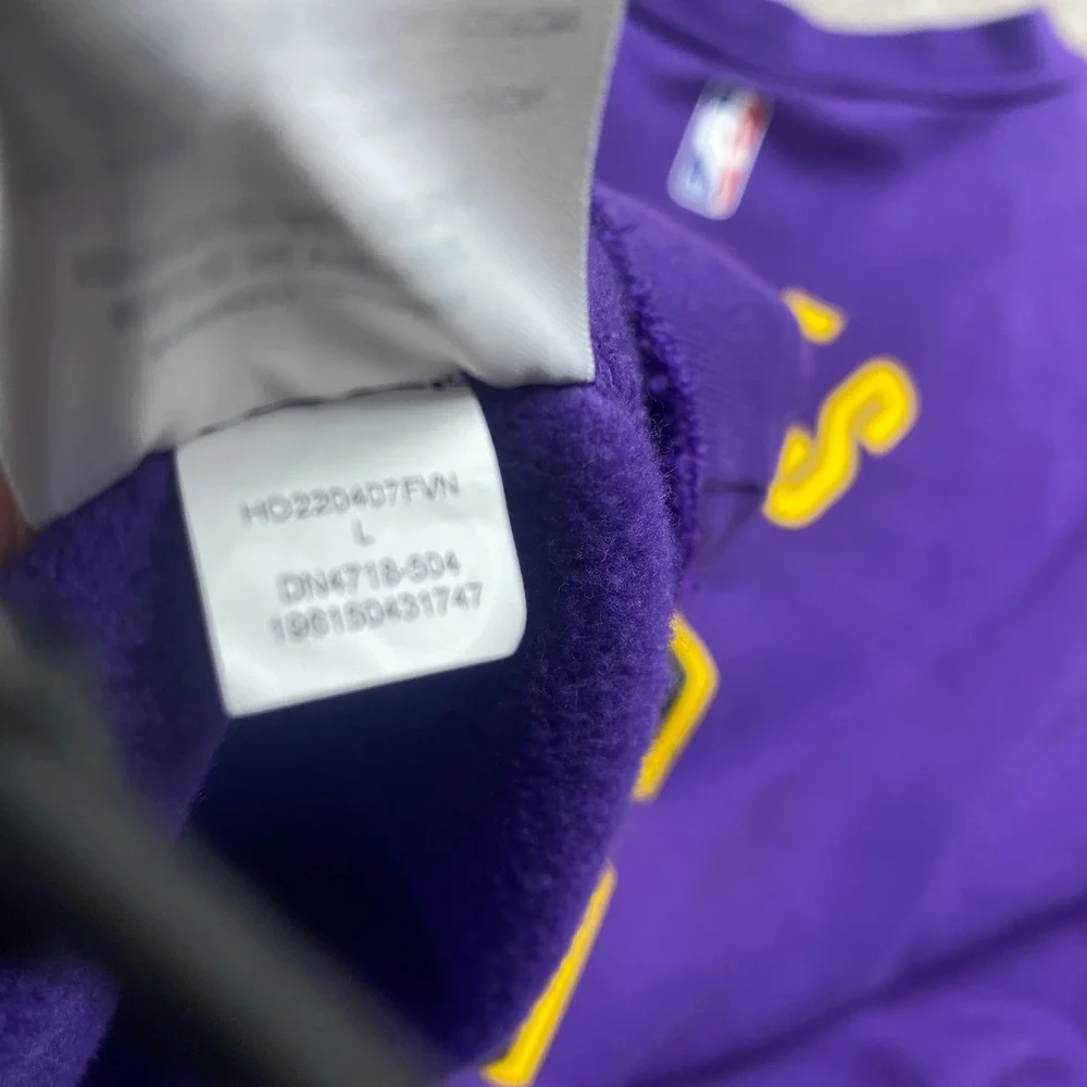 Jordan Sweatshirt Lakers‎ LeBron James 6 Mens Large Purple Cotton DN4718-504 NBA